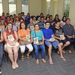 Cartilha__distribuda_no_curso_de_manipulao_de_alimentos__-_Foto_Marcos_Labanca